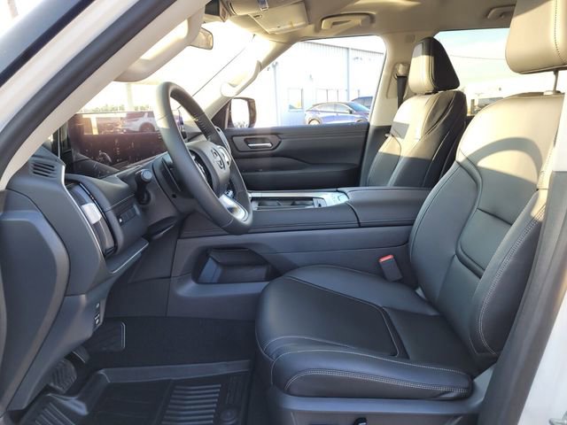 New 2026 Nissan Armada SV image 5