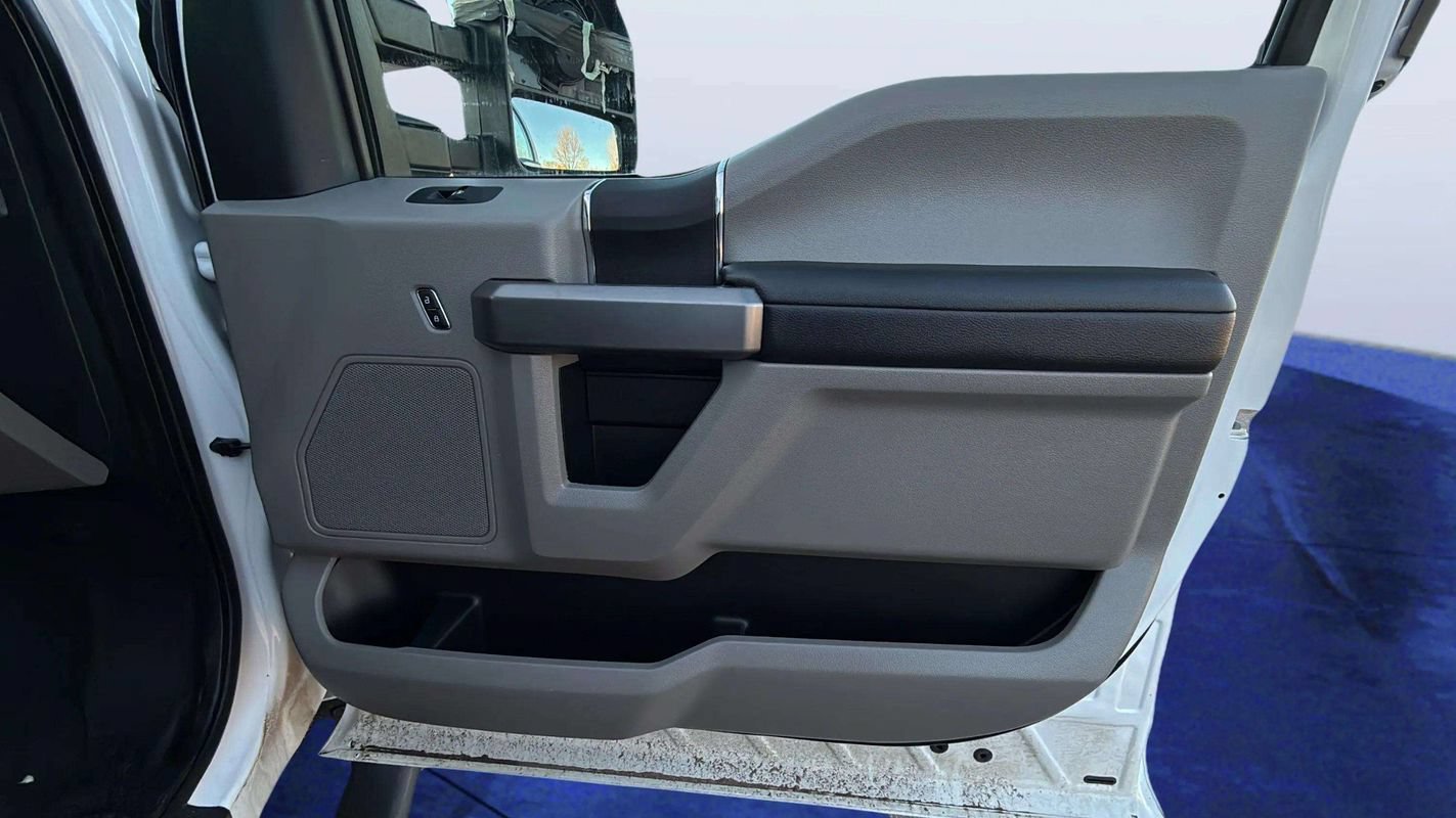 Used 2017 Ford F250 XLT AWD/4WD image 19