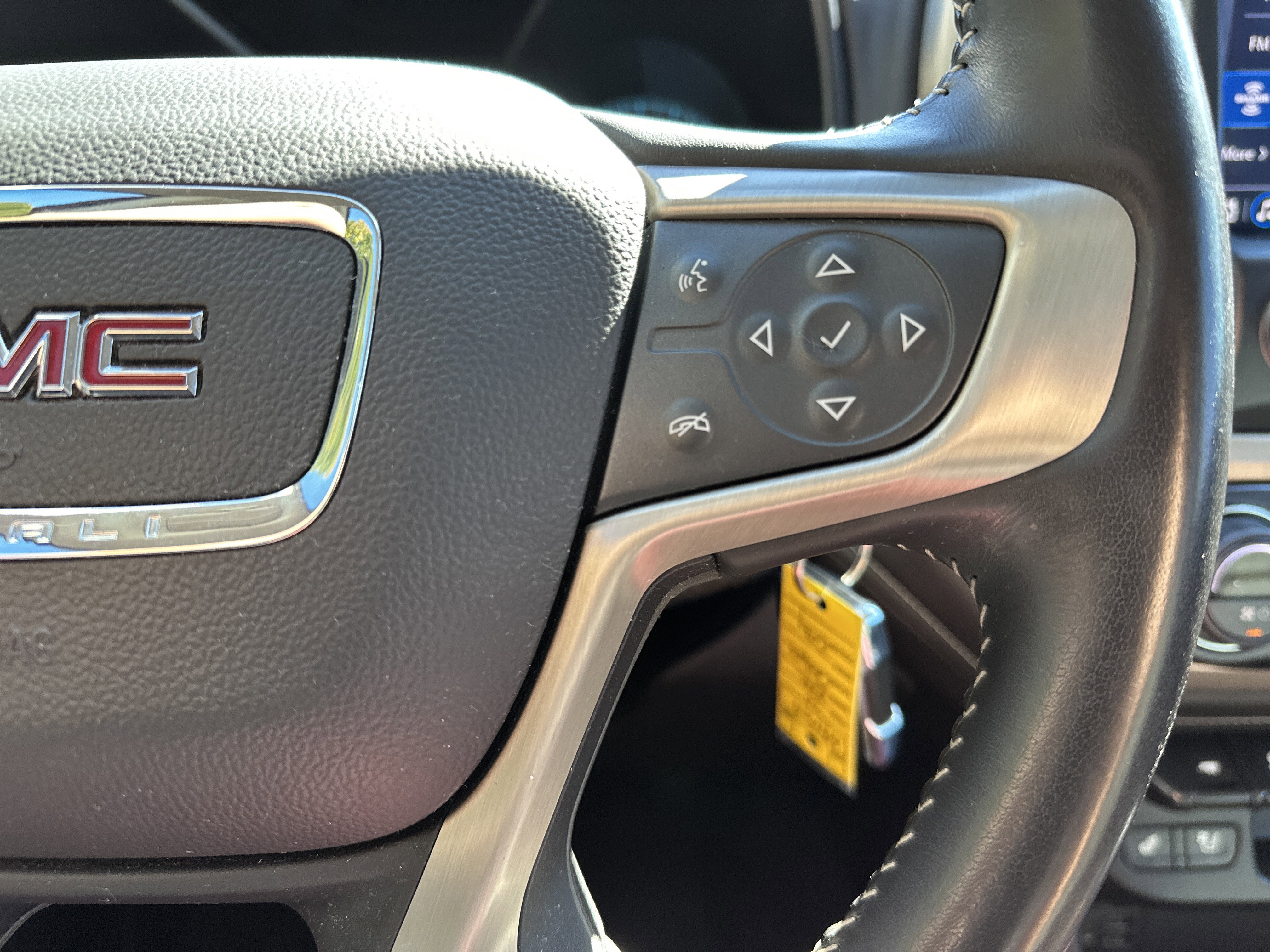 Used 2020 GMC Canyon Denali image 19