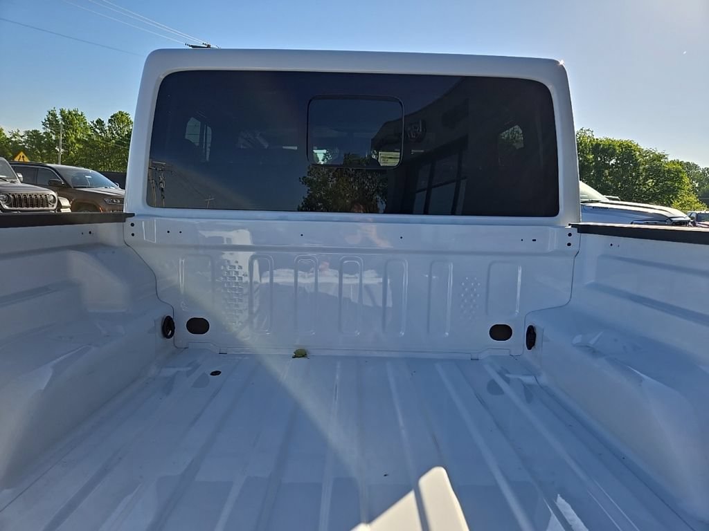 New 2026 Jeep Gladiator Mojave AWD/4WD image 28