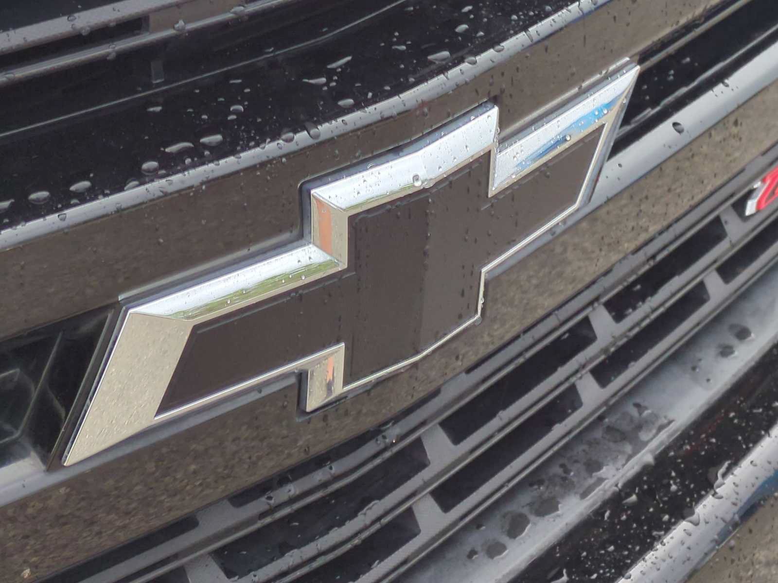 Used 2021 Chevrolet Silverado 1500 LT Trail Boss w/ LPO, Dark Essentials Package AWD/4WD image 29