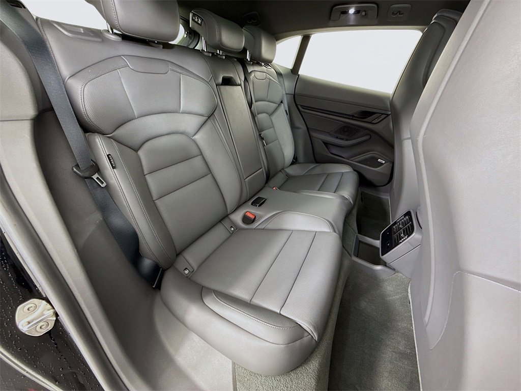 Certified 2022 Porsche Taycan 4 Cross Turismo image 28