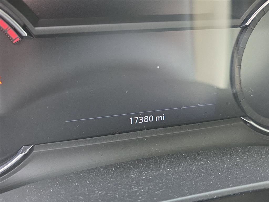 Used 2021 Cadillac XT5 Premium Luxury FWD image 6