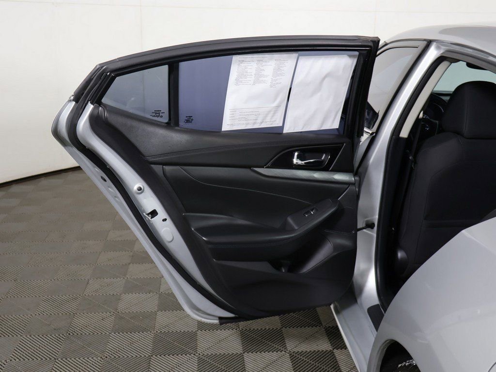 Used 2018 Nissan Maxima 3.5 S image 17
