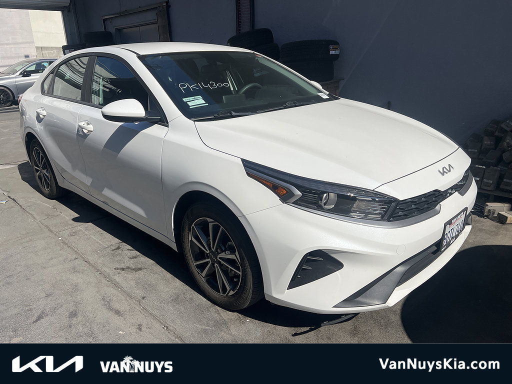 Used 2023 Kia Forte LXS FWD image 1
