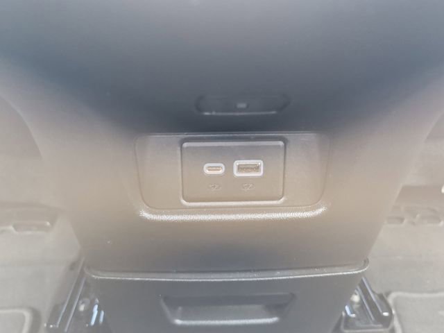 Certified 2022 Cadillac XT6 Premium Luxury image 6