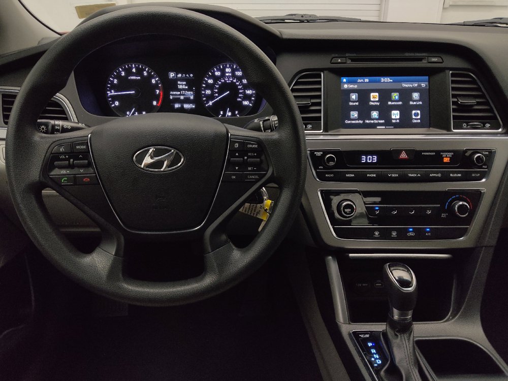 Used 2017 Hyundai Sonata SE FWD image 22
