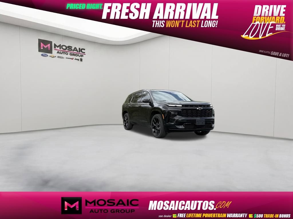 Used 2025 Chevrolet Traverse RS AWD/4WD image 1