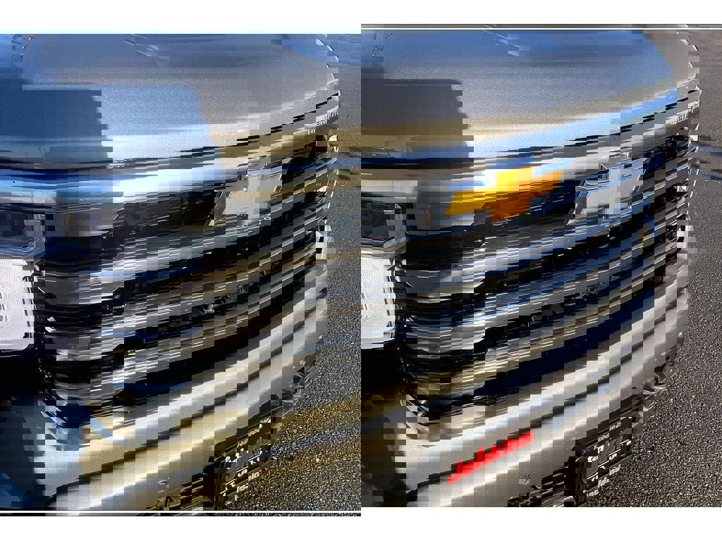 Used 2025 Chevrolet Silverado 1500 High Country w/ Technology Package image 32