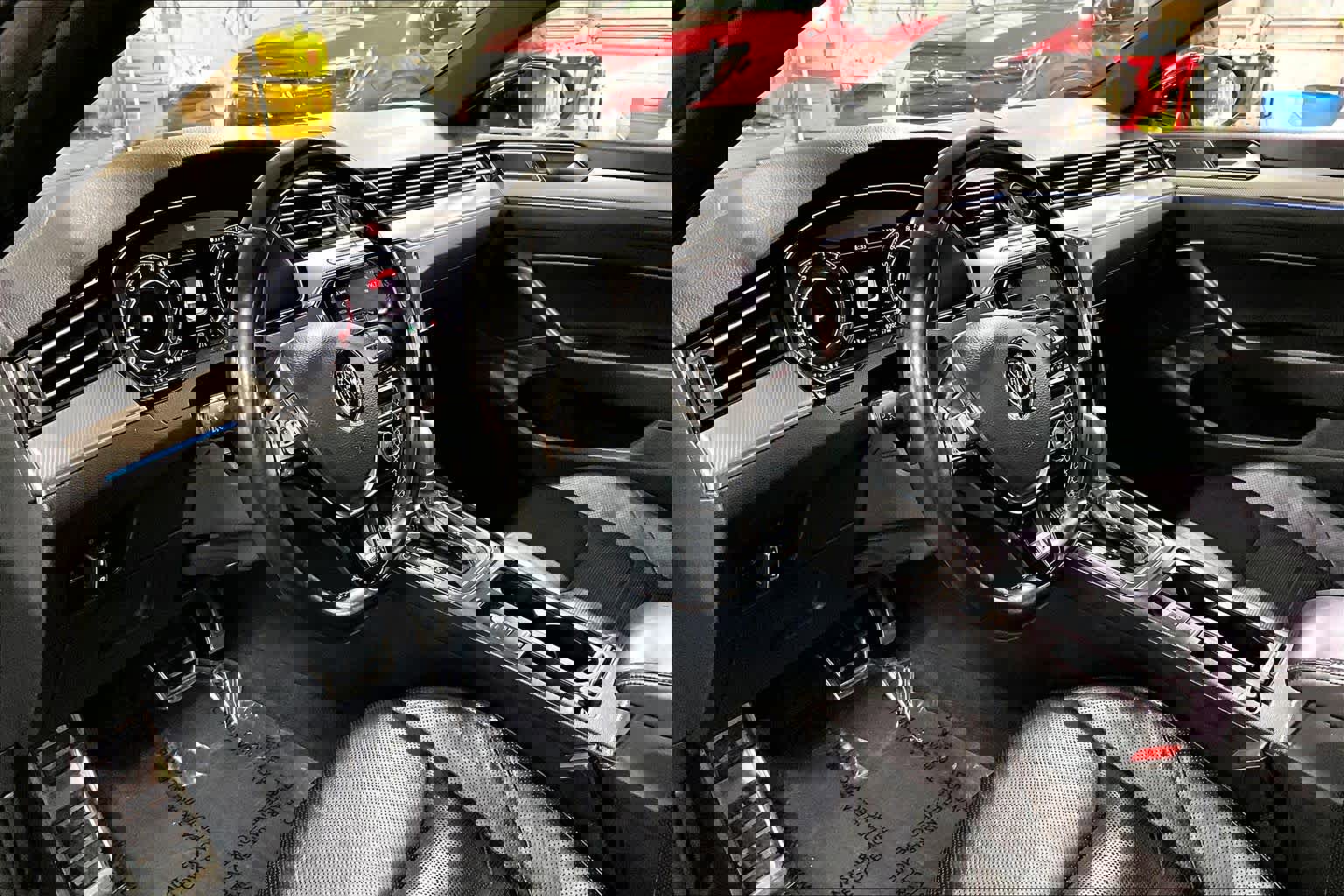 Used 2019 Volkswagen Arteon SEL Premium image 17