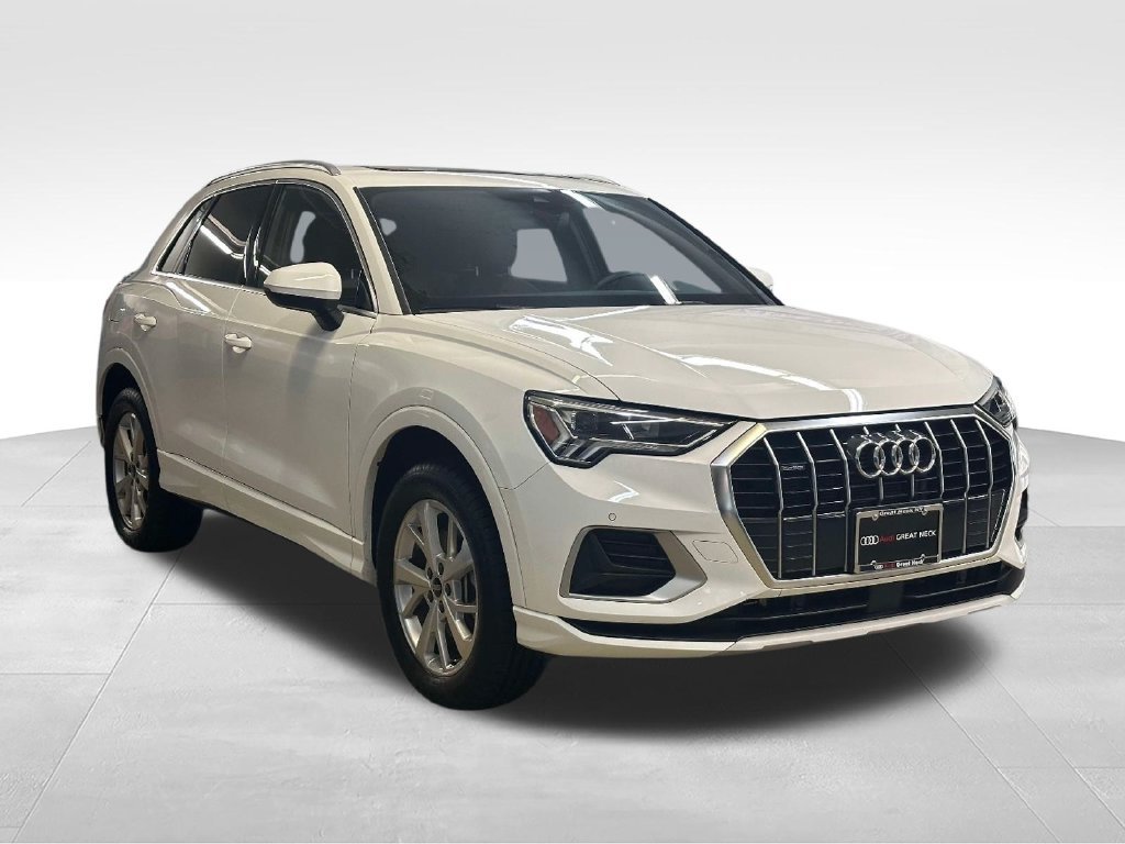 Used 2023 Audi Q3 2.0T Premium w/ Convenience Package AWD/4WD image 8