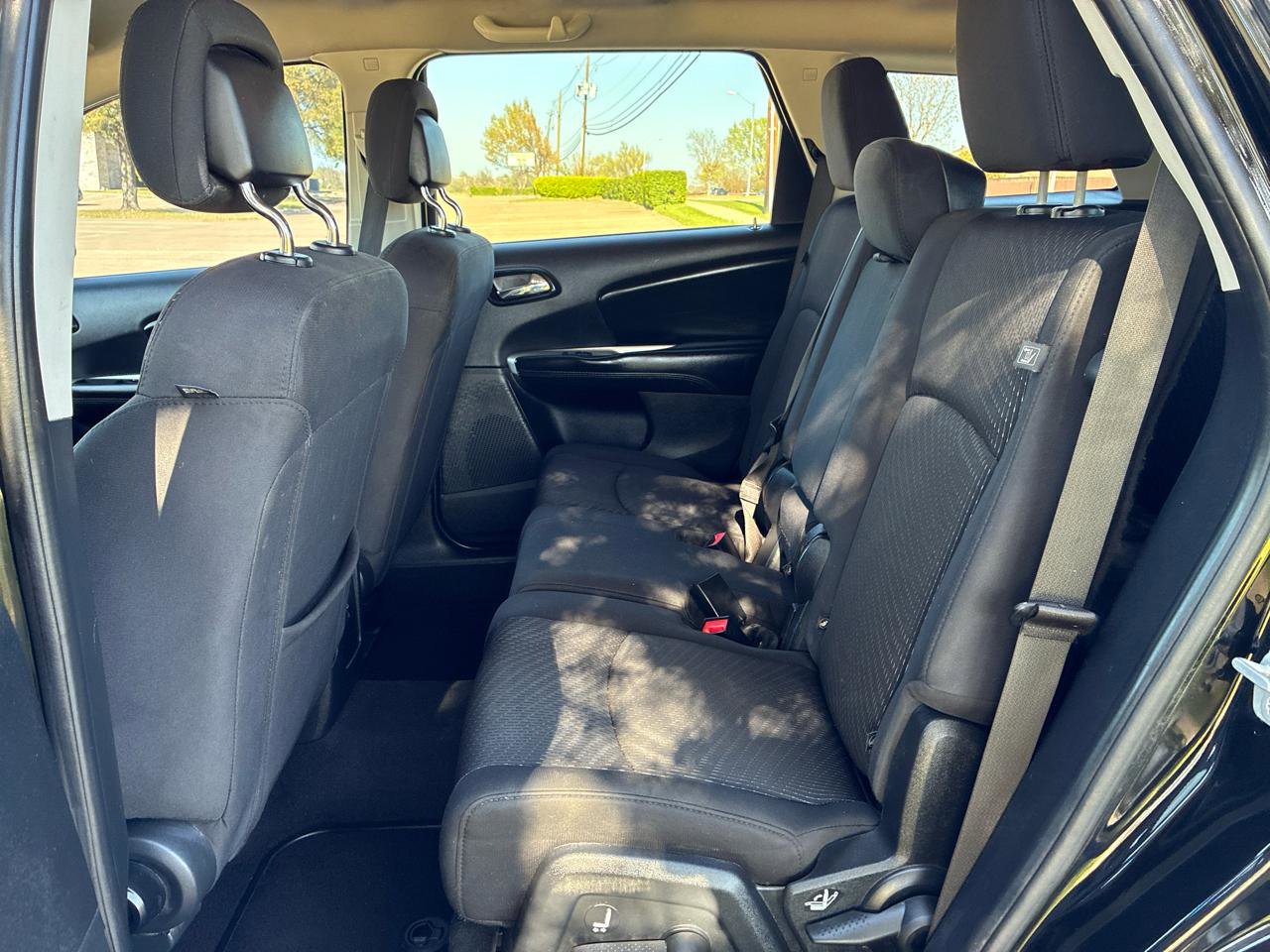 Used 2018 Dodge Journey SE w/ Blacktop Package image 20