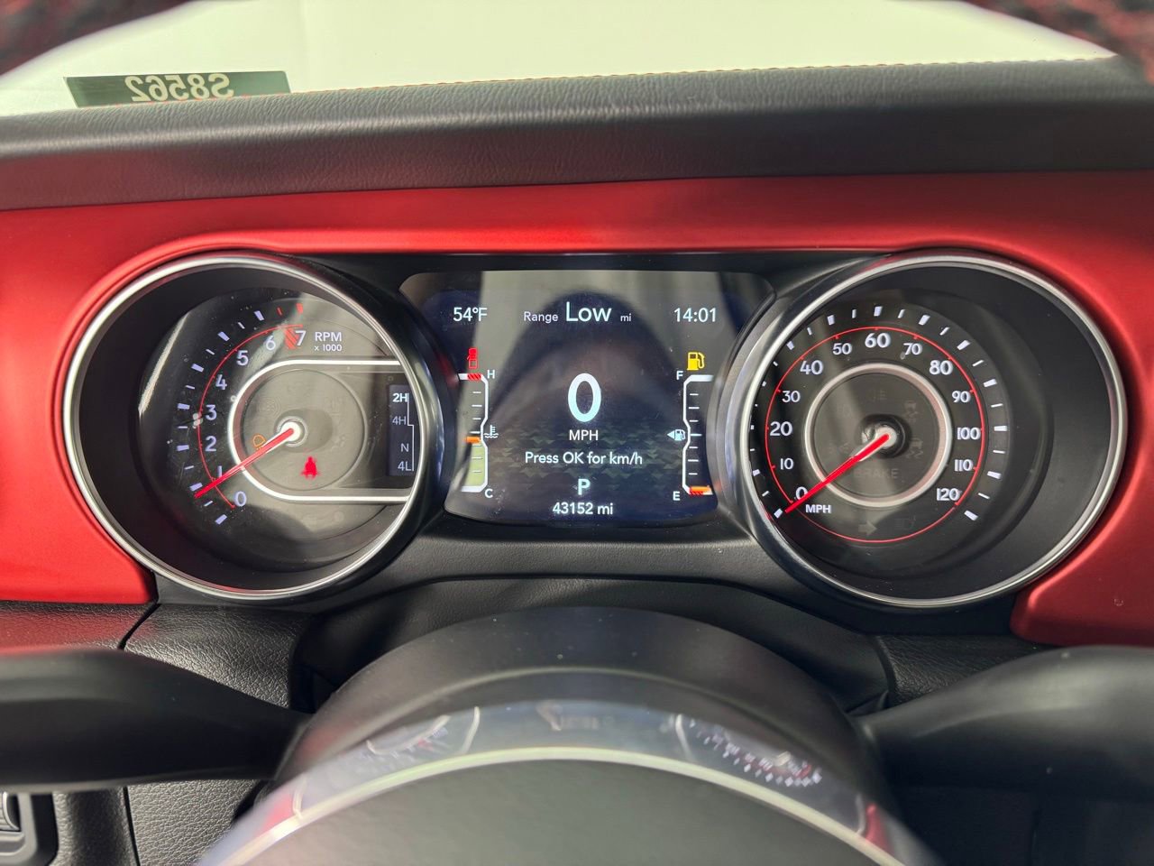 Used 2022 Jeep Gladiator Rubicon w/ Cold Weather Group AWD/4WD image 24