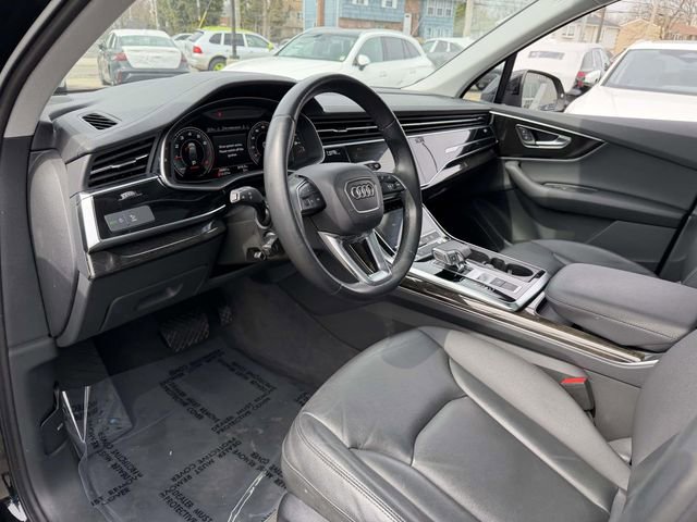 Used 2023 Audi Q7 2.0T Premium w/ Towing Package image 12