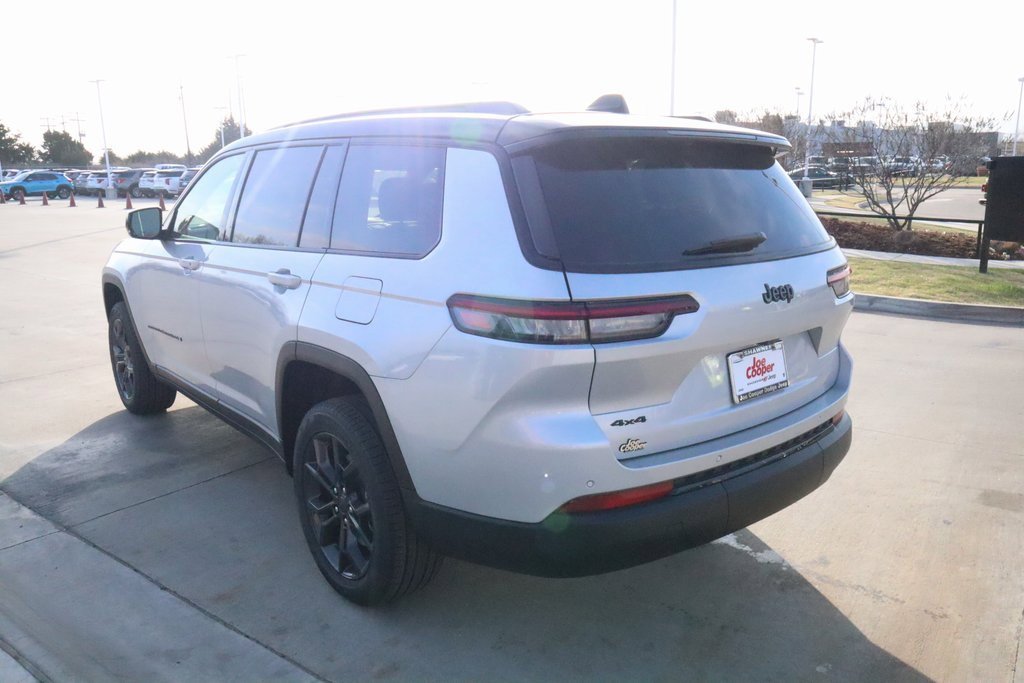 New 2025 Jeep Grand Cherokee L Limited image 26