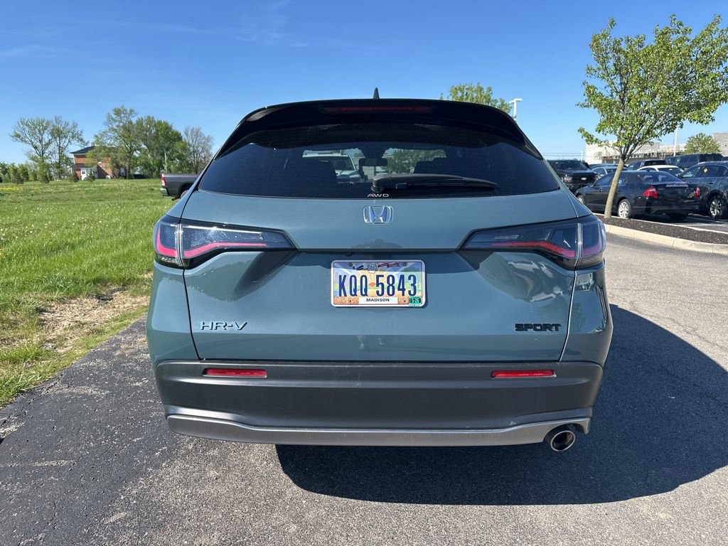 Used 2024 Honda HR-V Sport image 10