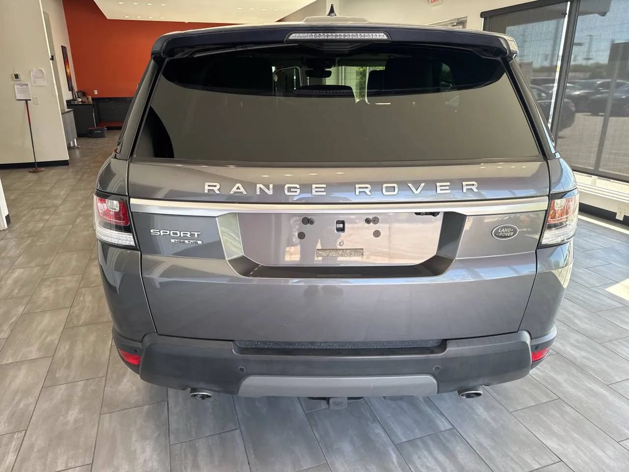 Used 2017 Land Rover Range Rover Sport HSE AWD/4WD image 13