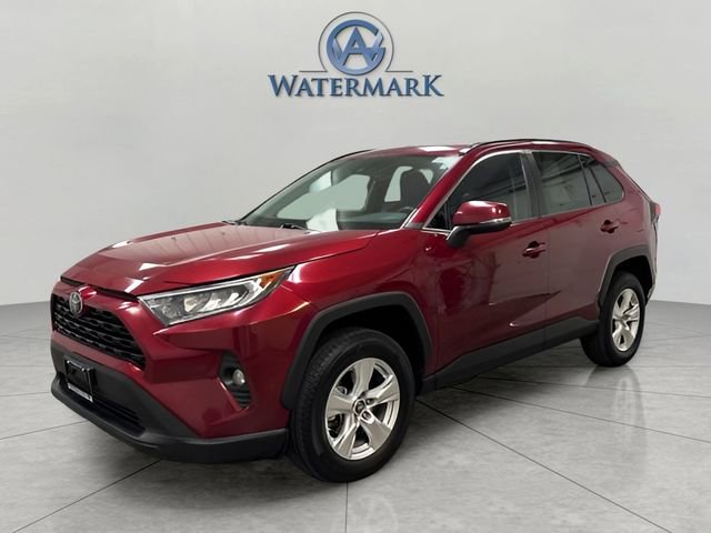 Used 2019 Toyota RAV4 XLE w/ Phone Cable & Charge Package