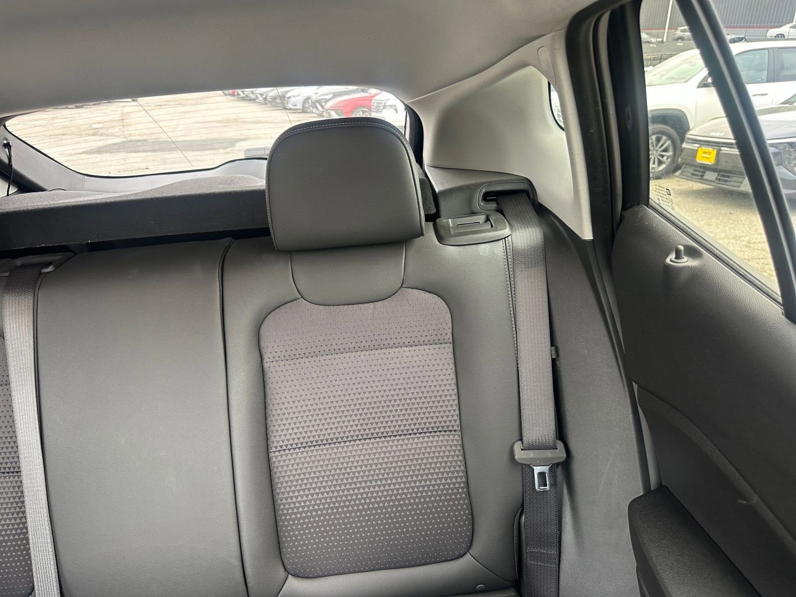 Used 2025 Chevrolet Trax LT image 35