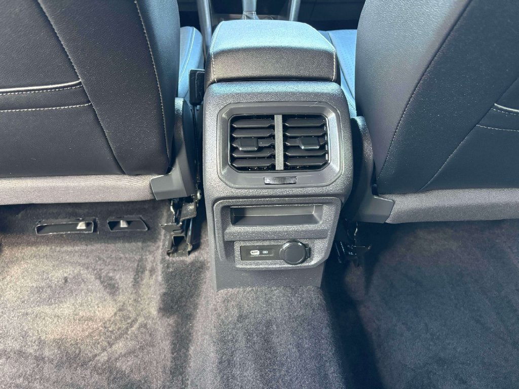 Certified 2023 Volkswagen Tiguan SE AWD/4WD image 13