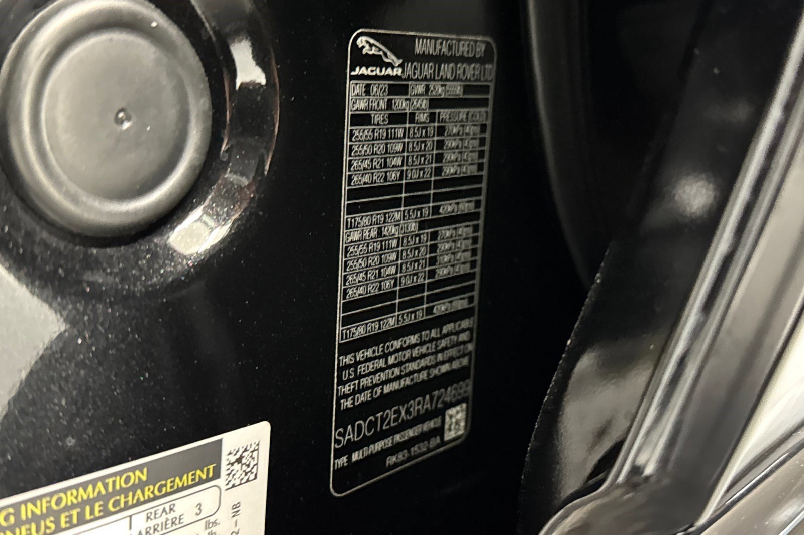 Used 2024 Jaguar F-PACE R-Dynamic S image 22