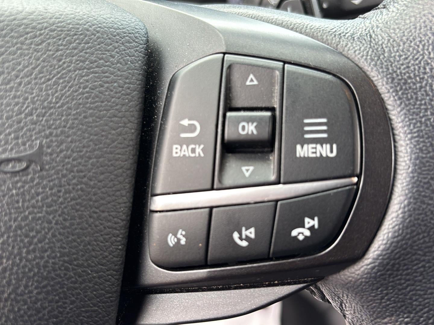 Used 2020 Ford Explorer XLT w/ Equipment Group 202A AWD/4WD image 11