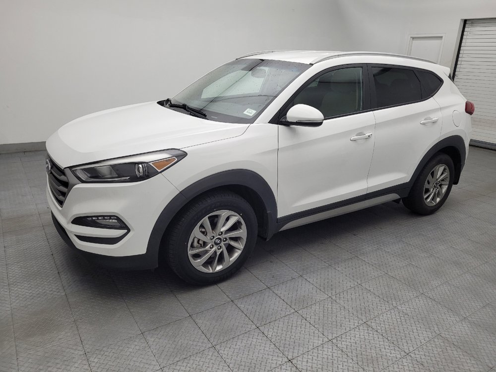 Used 2018 Hyundai Tucson SEL Plus w/ Cargo Package FWD image 2