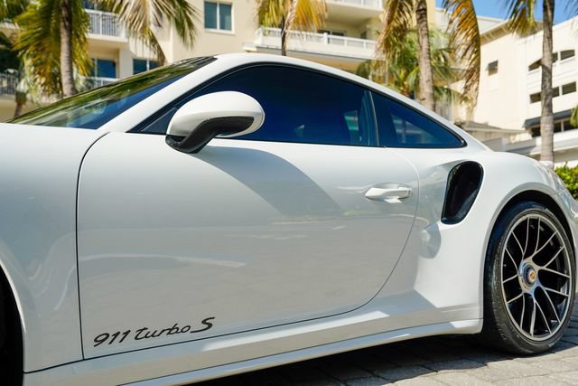 Used 2017 Porsche 911 4 Coupe AWD/4WD image 13