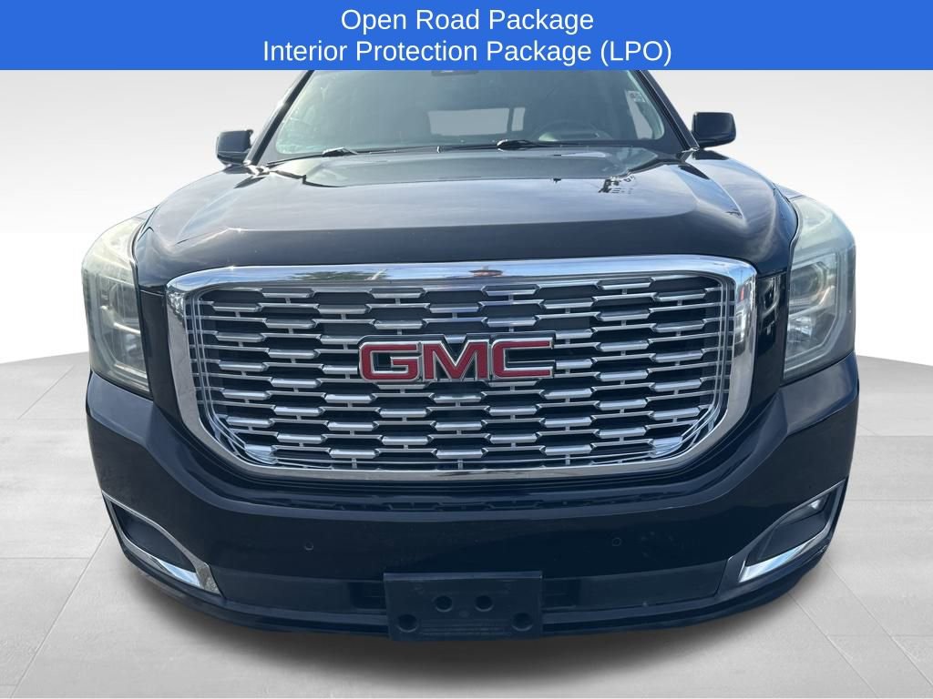 Used 2019 GMC Yukon Denali w/ Denali Ultimate Package image 2