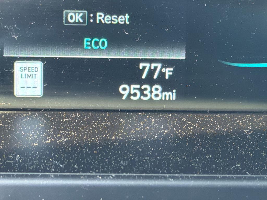 Used 2025 Hyundai Elantra Blue w/ Cargo Package FWD image 27