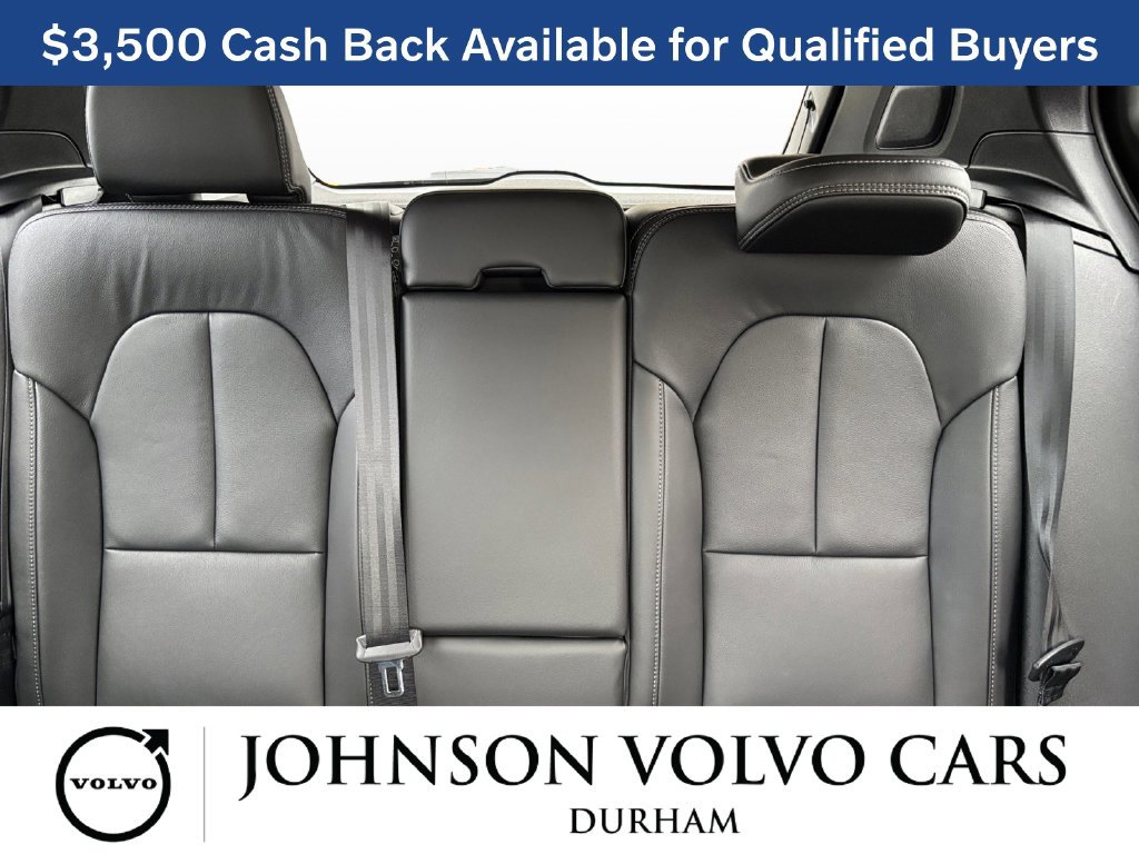 New 2026 Volvo XC40 B5 Core w/ Climate Package AWD/4WD image 24