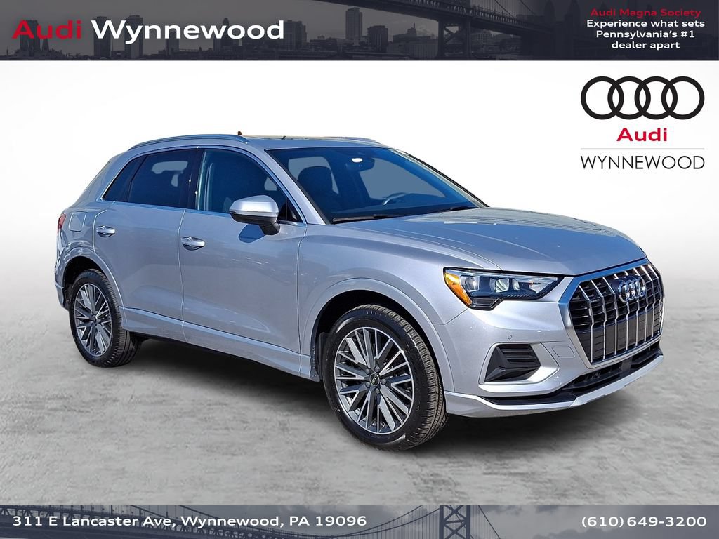Certified 2022 Audi Q3 2.0T Premium AWD/4WD image 1