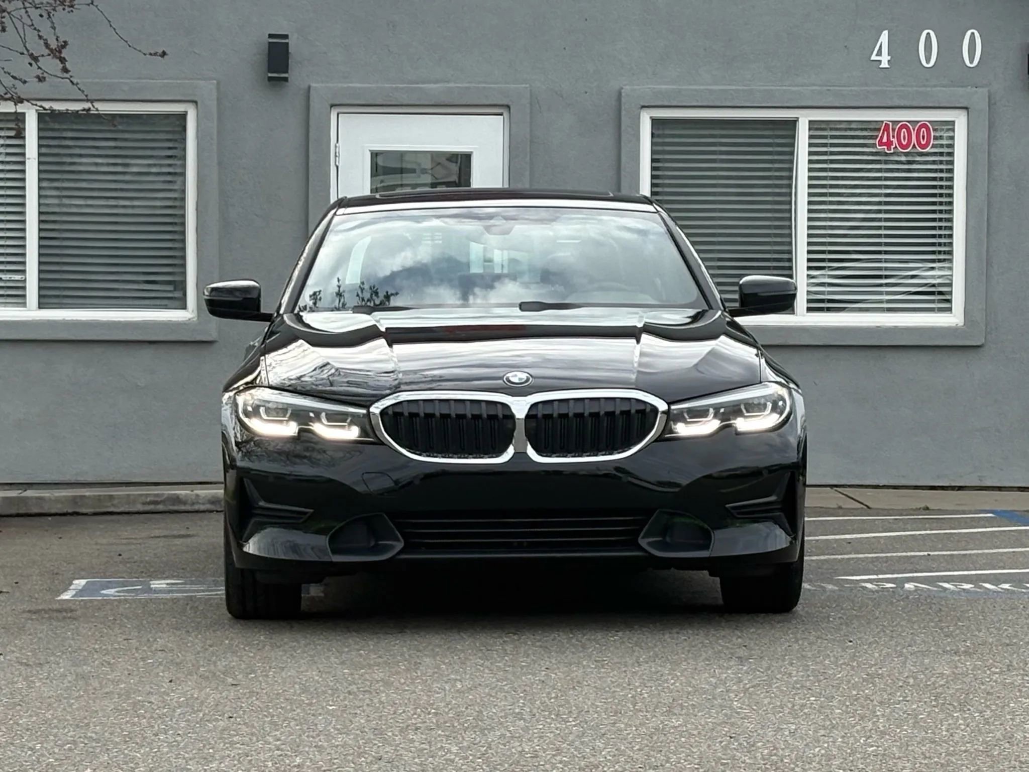 Used 2021 BMW 330e w/ Convenience Package image 2