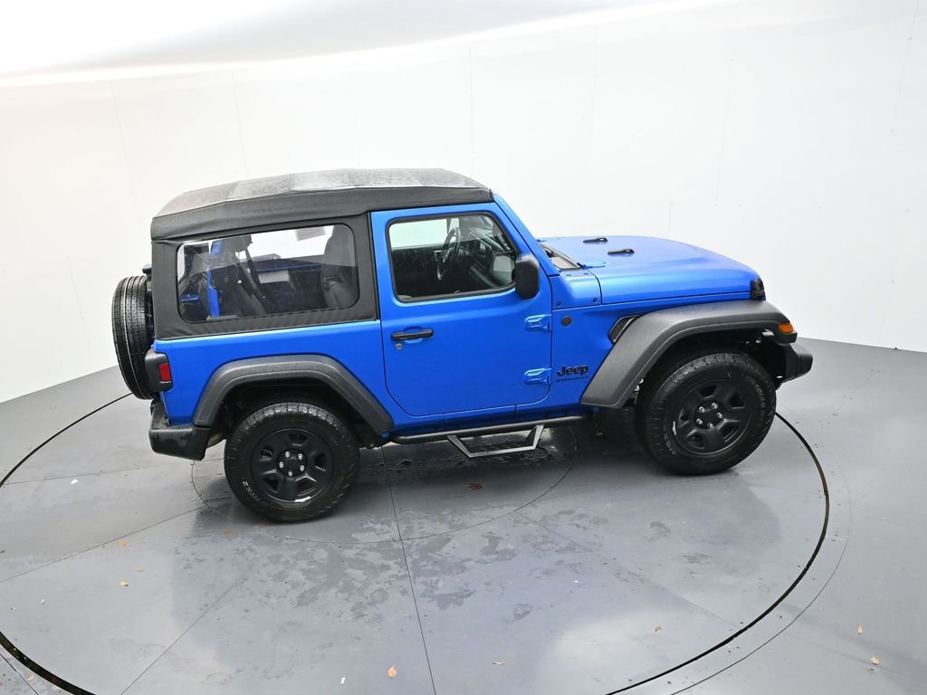 Used 2025 Jeep Wrangler Sport image 25