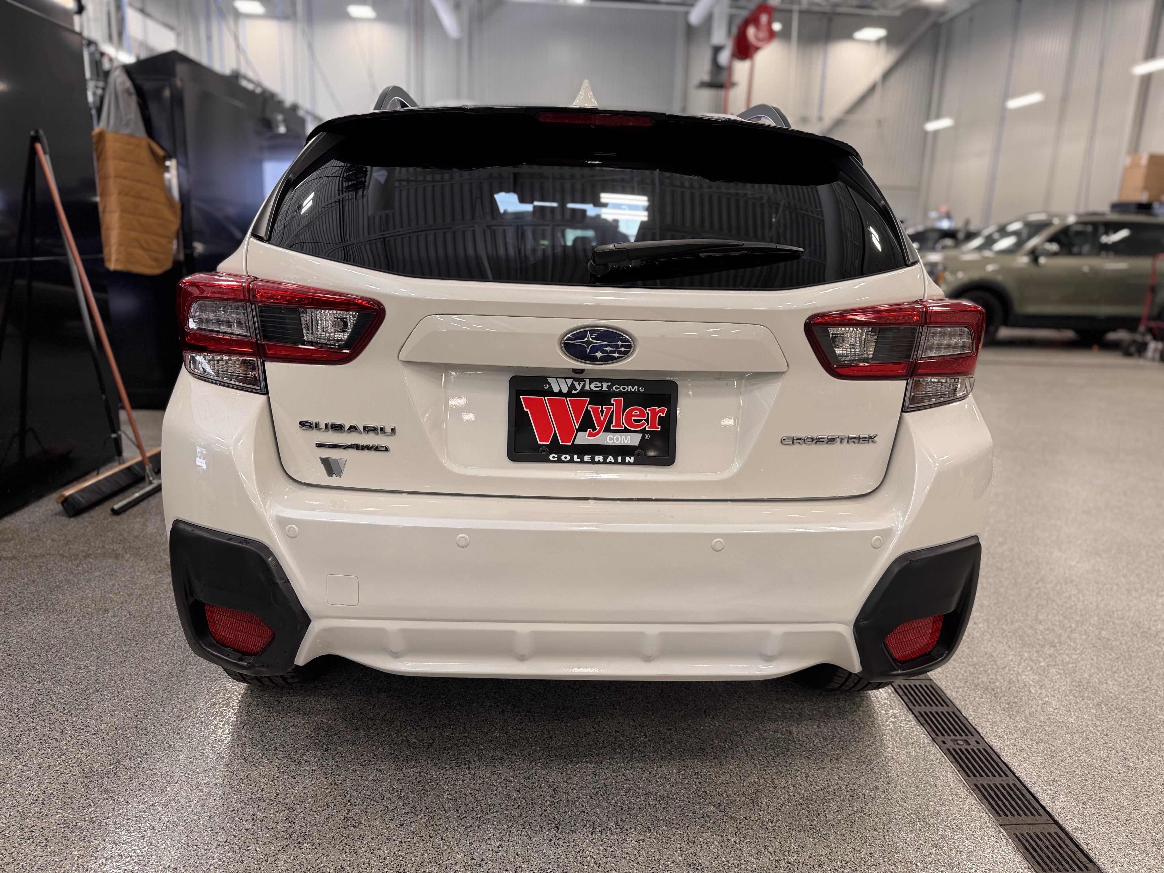 Used 2023 Subaru Crosstrek 2.5i Limited w/ Moonroof Package image 34