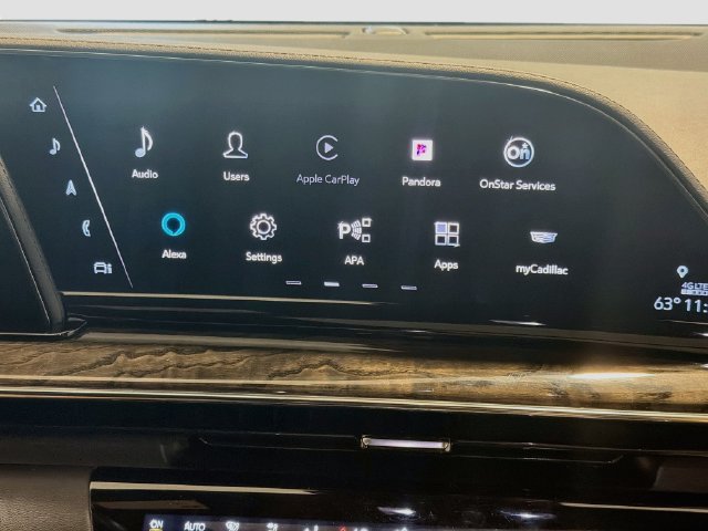 Used 2024 Cadillac Escalade Premium Luxury AWD/4WD image 14