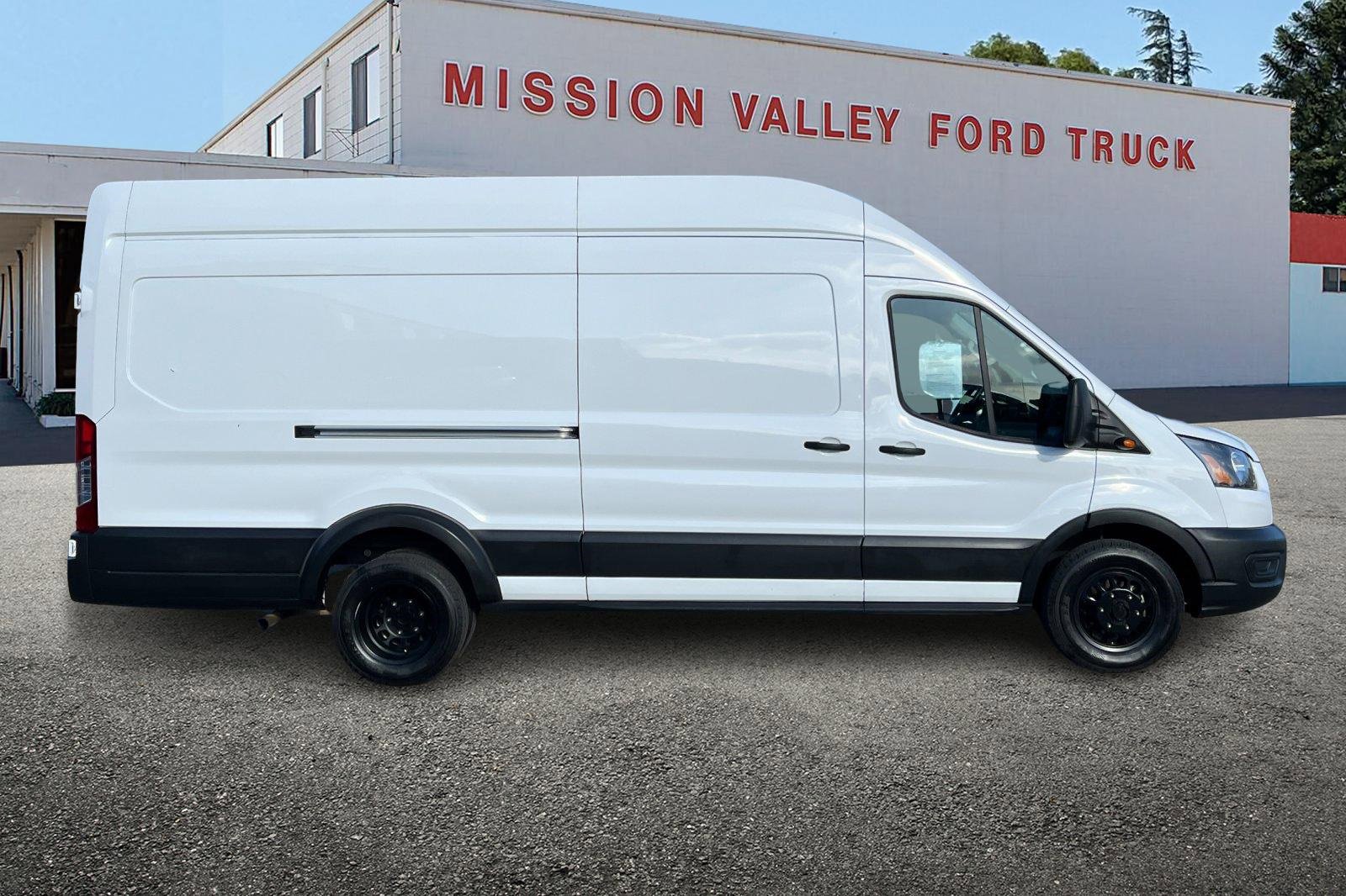 Used 2022 Ford Transit 350 HR Ext HD image 3