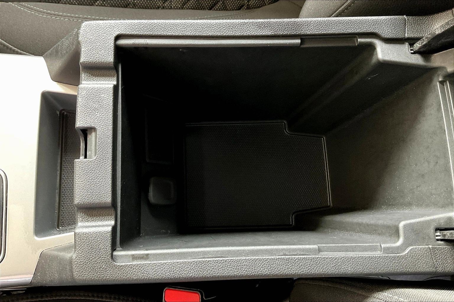 Used 2020 Chevrolet Blazer LT image 16