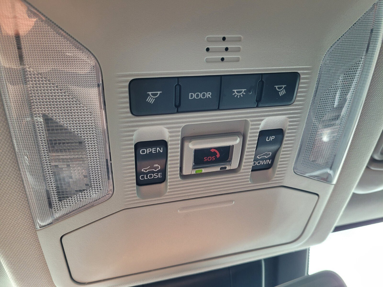 Used 2024 Toyota RAV4 Limited image 37