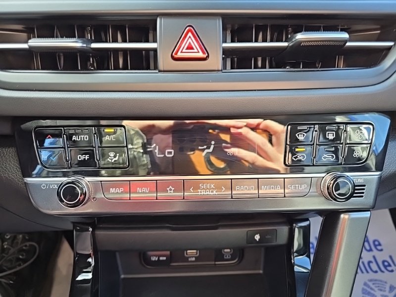 Certified 2024 Kia Seltos EX AWD/4WD image 18
