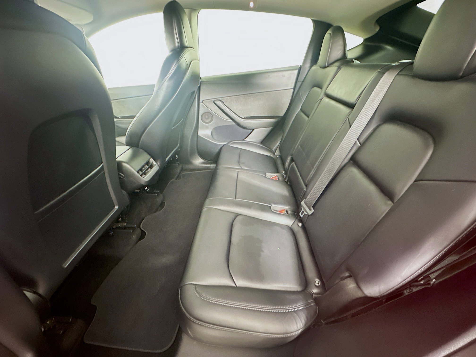 Used 2022 Tesla Model Y Performance image 27