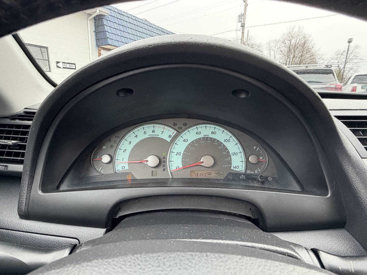 Used 2010 Toyota Camry SE FWD image 17
