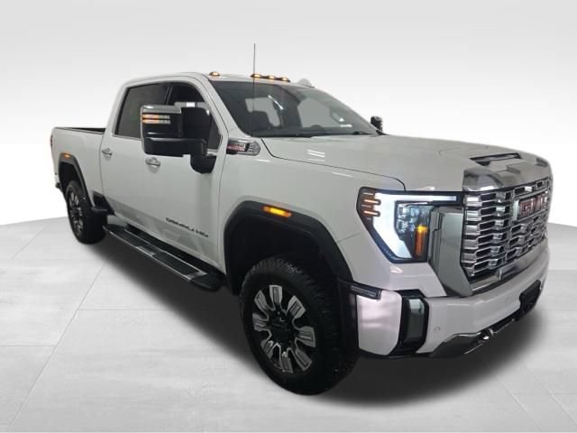 Used 2024 GMC Sierra 2500 Denali w/ Denali Reserve Package AWD/4WD image 6