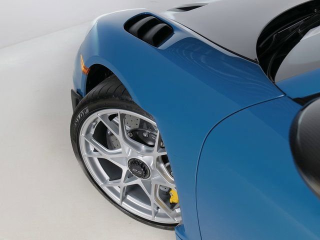 Certified 2025 Porsche 718 Cayman GT4 RS RWD image 33