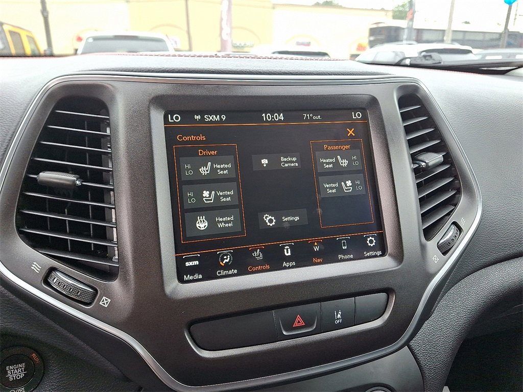 Used 2022 Jeep Cherokee Trailhawk w/ Sun, Sound & Nav Group image 25