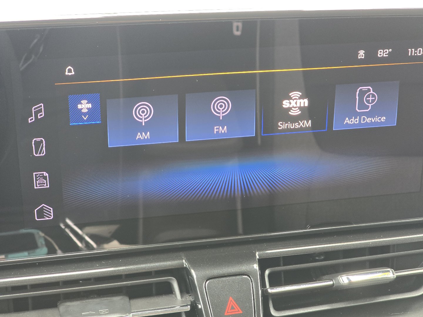 Used 2025 Chevrolet TrailBlazer LT AWD/4WD image 6