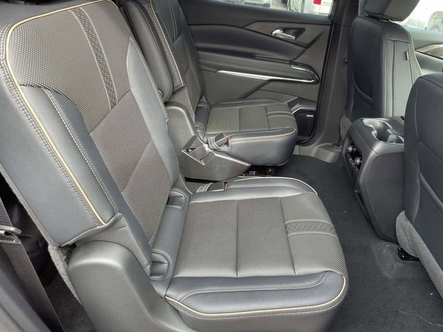 New 2026 Chevrolet Traverse High Country w/ LPO, Floor Liner Package AWD/4WD image 19