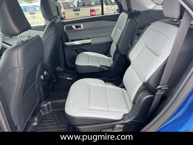 Used 2021 Ford Explorer XLT w/ Equipment Group 202A RWD image 20