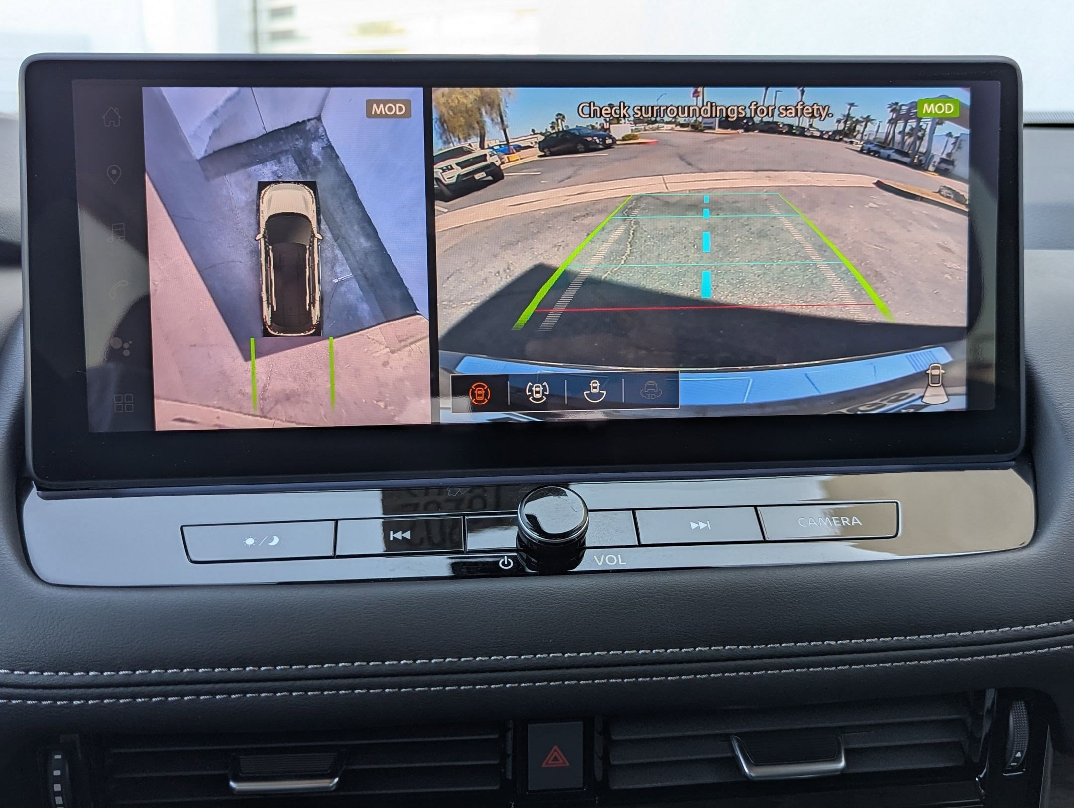 New 2025 Nissan Rogue Platinum w/ Platinum Premium Package image 18