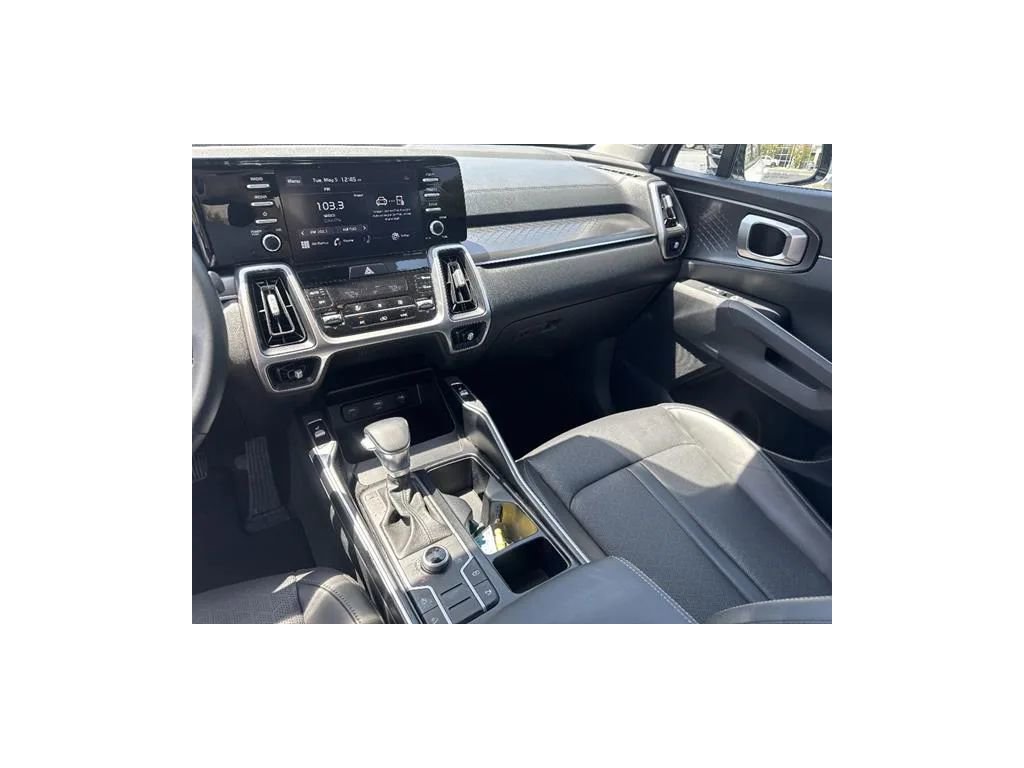 Used 2021 Kia Sorento S AWD/4WD image 11